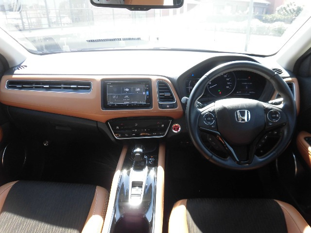 ヴェゼル1.5 ハイブリッド Z ホンダセンシング