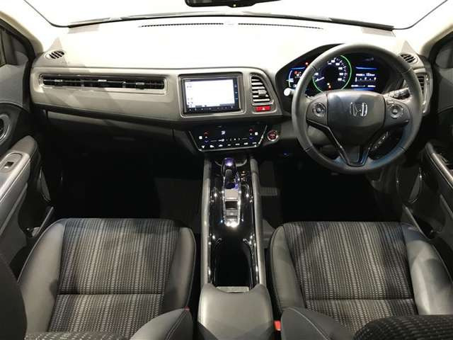 ヴェゼル1.5 ハイブリッド Z