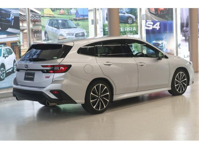 レヴォーグ1.8 STI スポーツ EX 4WD