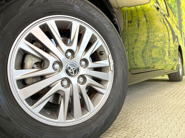�y����15�C���`�A���~�z�C�[���z�O�ςɃ}�b�`���������A���~�z�C�[���𑕒����Ă���܂��B�e��ЊO�A���~�z�C�[����A�X�^�b�h���X�^�C�����戵�����Ă���܂��B���񂲑��k����������