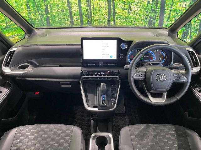 ヴォクシー1.8 ハイブリッド S-Z