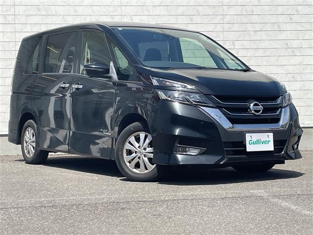 セレナ2.0 ハイウェイスター 4WD