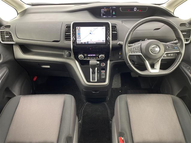 セレナ2.0 ハイウェイスター プロパイロット エディション