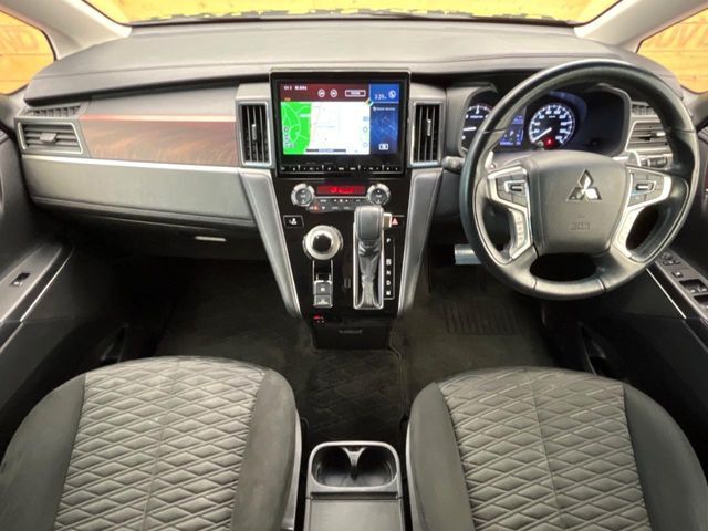 デリカD:52.2 G パワーパッケージ 4WD