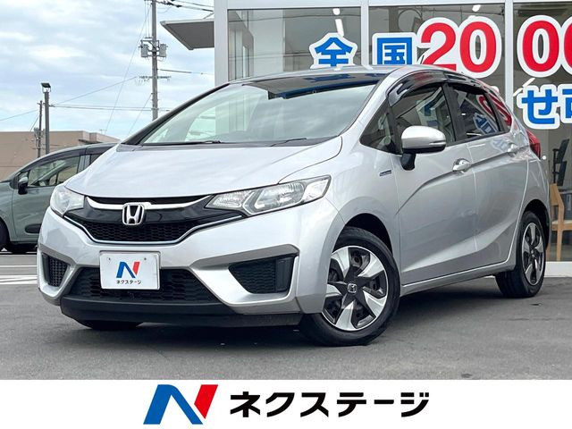 フィット1.5 ハイブリッド Fパッケージ