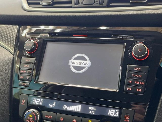 エクストレイル2.0 20Xtt エマージェンシーブレーキパッケージ