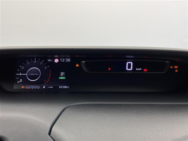 セレナ2.0 ハイウェイスター Vセレクション