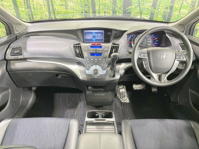 オデッセイ2.4 アブソルート