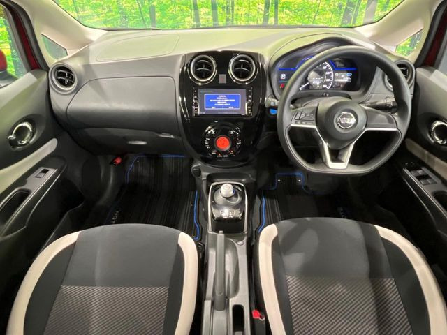 ノート1.2 e-POWER X FOUR Vセレクション 4WD