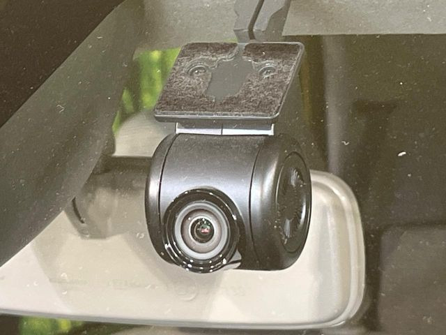 �y�h���C�u���R�[�_�[�z�h���C�u���R�[�_�[����!���s���͂������A������^�]�⎖�̂ɑ��������ہA�f���ŋL�^���A����̃��X�N�ɔ����܂��B���L�^�pSD�J�[�h�͂��q�l�����g�ł��������������K�v������܂��B
