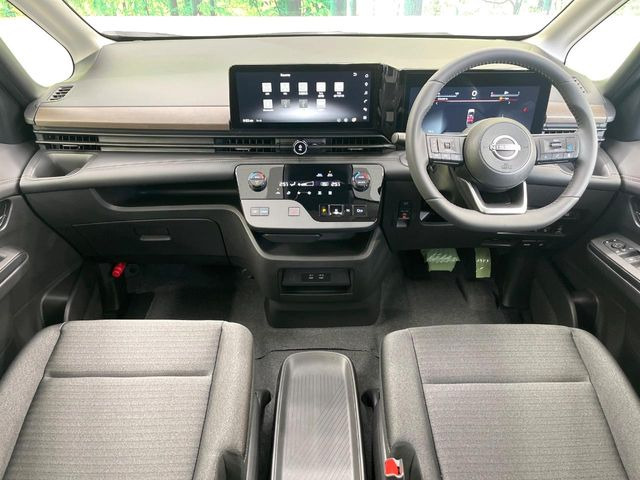 セレナ1.4 e-POWER ハイウェイスターV