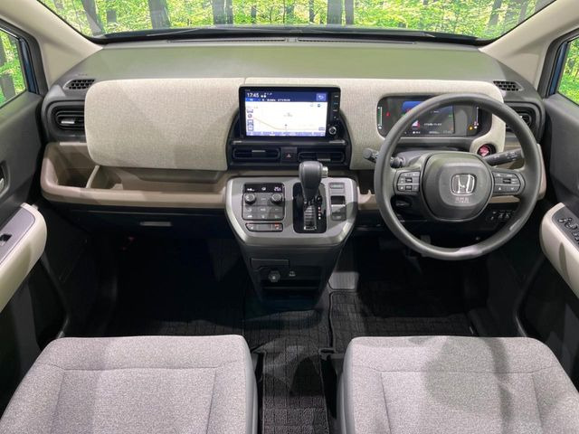 フリード1.5 e:HEV エアー