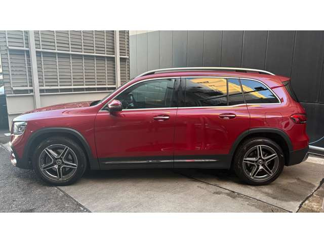 GLBGLB200d 4マチック AMGラインパッケージ 4WD