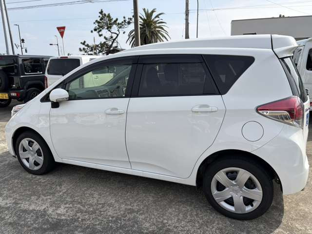ラクティス1.3 X ウェルキャブ 車いす仕様車スロープタイプ タイプI 助手席側リアシート付
