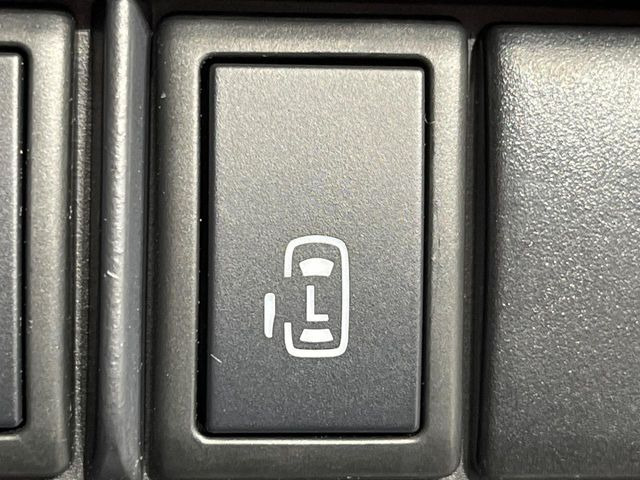 ソリオ1.2 ブラック＆ホワイトII DJE