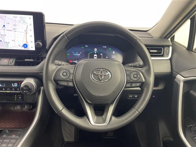 RAV42.0 G 4WD