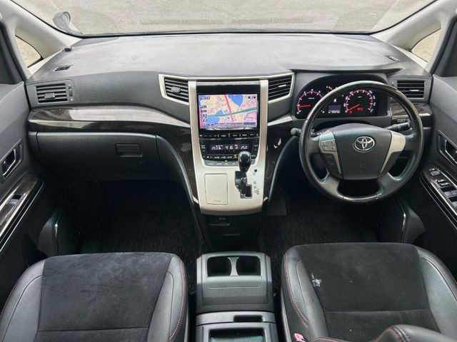 ヴェルファイア2.4 Z ゴールデンアイズ