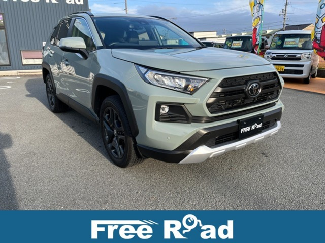 RAV42.0 アドベンチャー 4WD