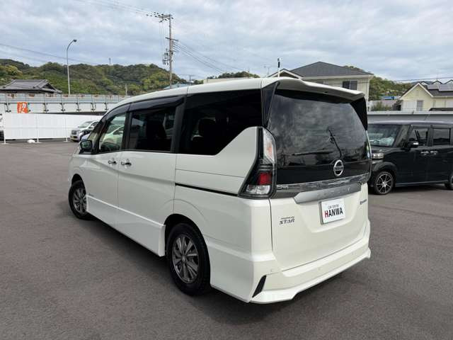 セレナ1.2 e-POWER ハイウェイスターV