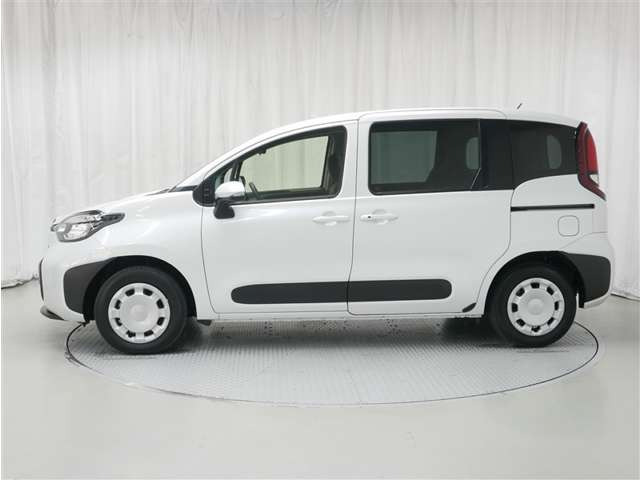 シエンタハイブリッド 1.5 G E-Four 4WD