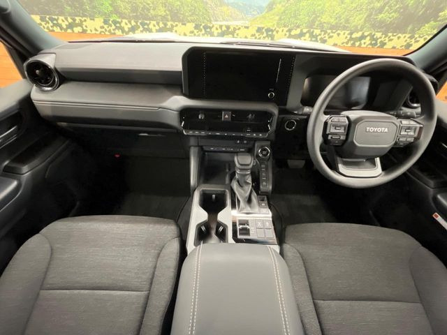 ランドクルーザー2502.8 GX ディーゼル 4WD