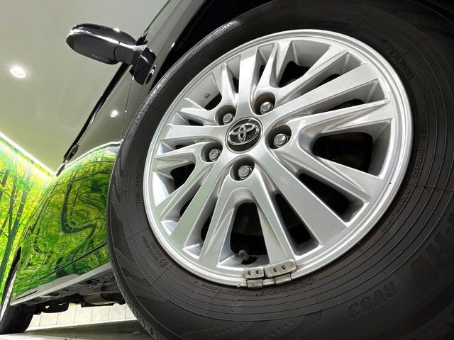 �y����15�C���`�A���~�z�C�[���z�O�ςɃ}�b�`���������A���~�z�C�[���𑕒����Ă���܂��B�e��ЊO�A���~�z�C�[����A�X�^�b�h���X�^�C�����戵�����Ă���܂��B���񂲑��k����������