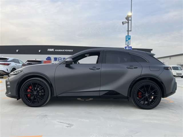 クラウンスポーツ2.5 RS ザ リミテッド マット メタル E-Four 4WD