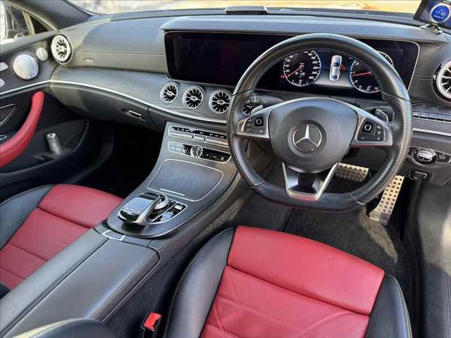 EクラスクーペE200 スポーツ