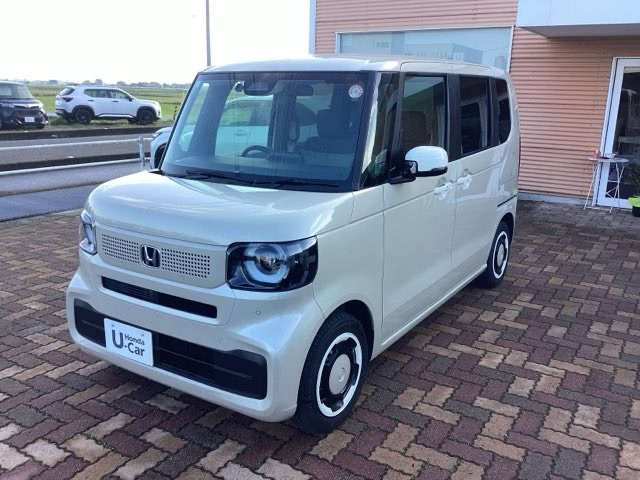 N-BOXファッションスタイル モノトーン