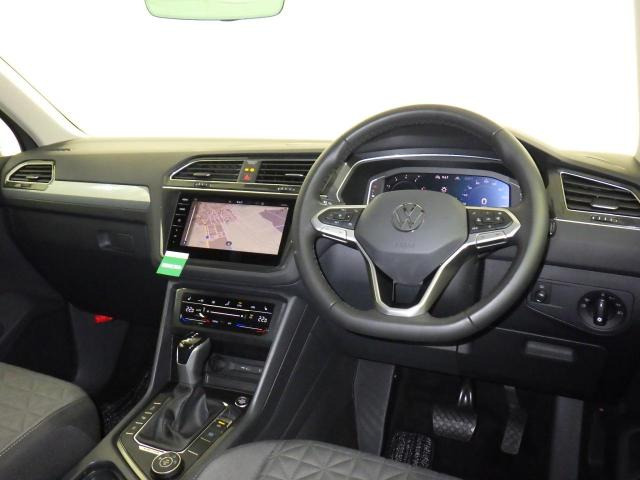ティグアンTSI 4モーション アクティブ アドバンス 4WD