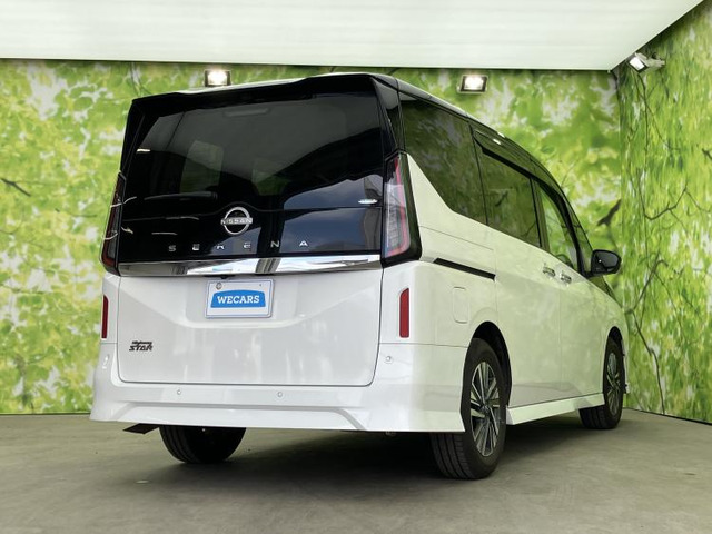 セレナ2.0 ハイウェイスターV