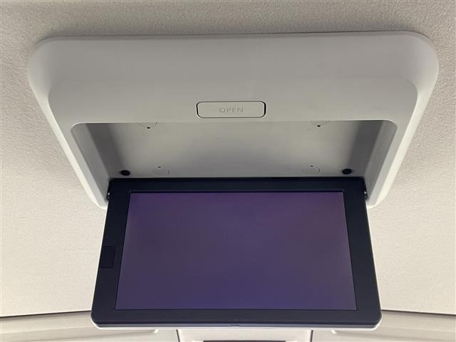 セレナ2.0 ハイウェイスター プロパイロット エディション