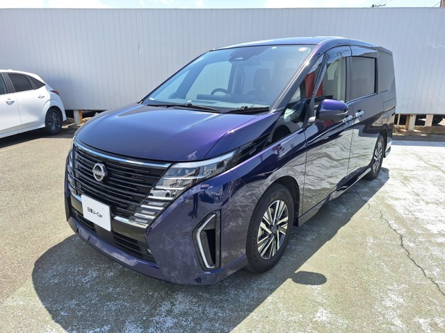 セレナ1.4 e-POWER ハイウェイスターV