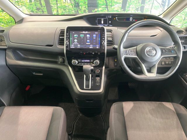 セレナ2.0 ハイウェイスターG