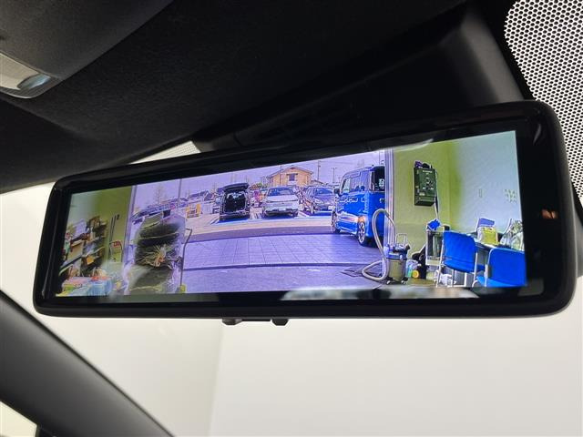 カローラツーリング1.8 ハイブリッド W×B