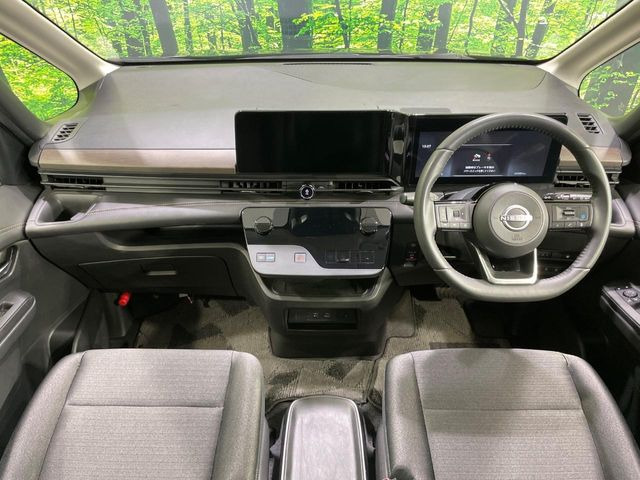 セレナ1.4 e-POWER ハイウェイスターV