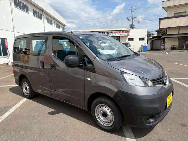 NV200バネットバン1.6 DX
