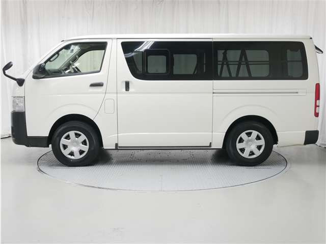 レジアスエース2.8 DX ロング ディーゼル 4WD