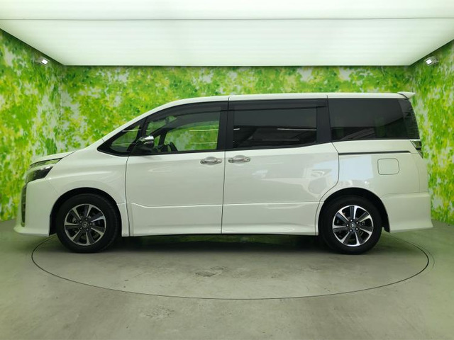 ヴォクシー2.0 ZS 煌II