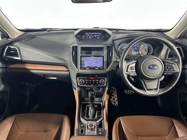 フォレスター2.0 アドバンス 4WD