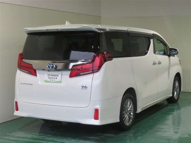 アルファードハイブリッド 2.5 S タイプゴールドIII E-Four 4WD