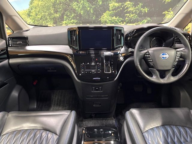 エルグランド2.5 AUTECH