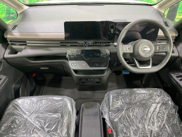 セレナ1.4 e-POWER ハイウェイスターV