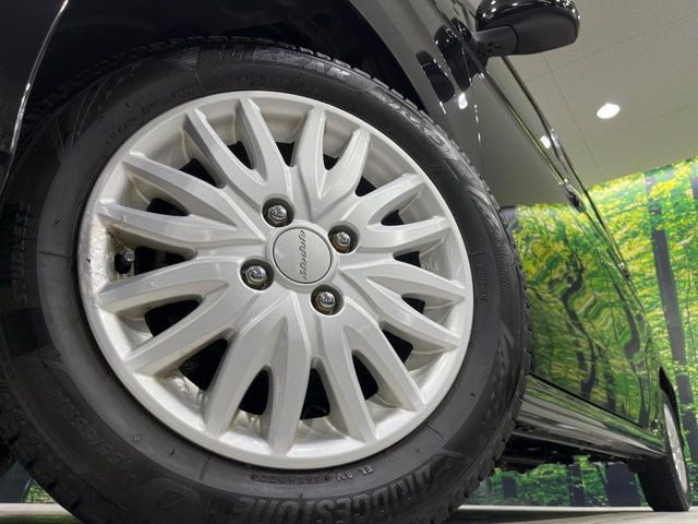 �y����14�C���`�A���~�z�C�[���z�O�ςɃ}�b�`���������A���~�z�C�[���𑕒����Ă���܂��B�e��ЊO�A���~�z�C�[����A�X�^�b�h���X�^�C�����戵�����Ă���܂��B���񂲑��k����������