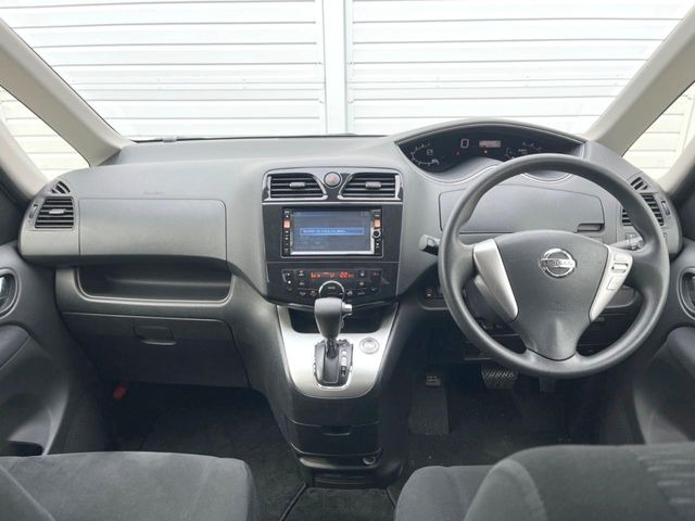 セレナ2.0 20X S-HYBRID