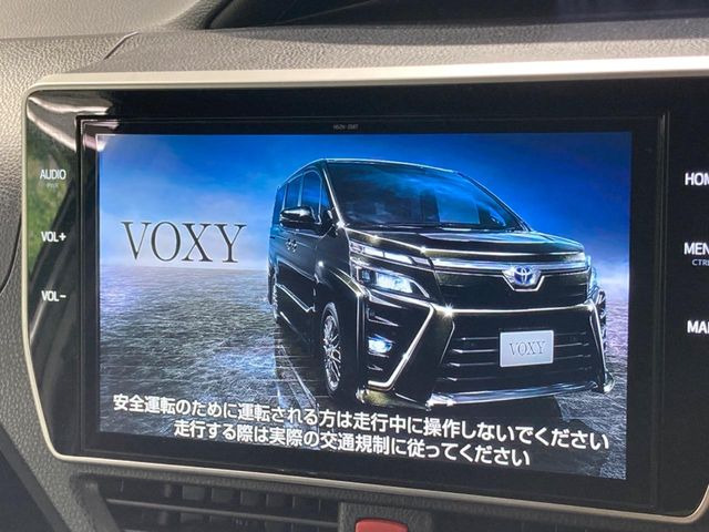 ヴォクシー2.0 ZS GR スポーツ