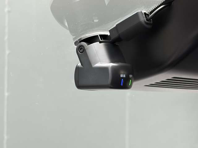 ノートオーラ1.2 G レザーエディション