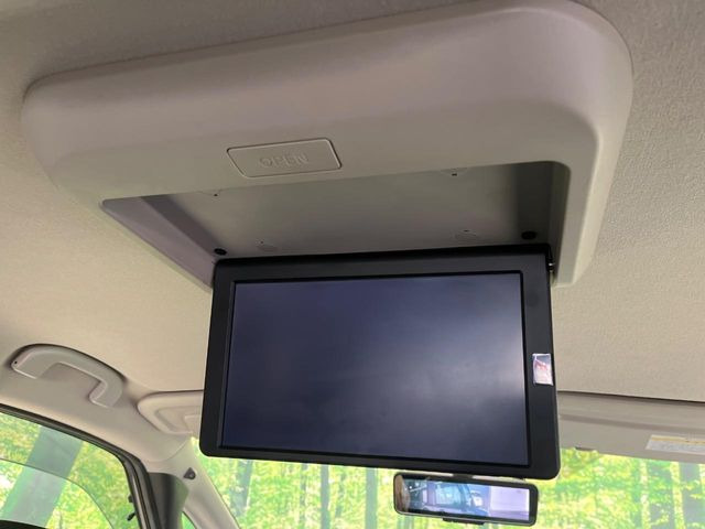 セレナ1.2 e-POWER ハイウェイスターV