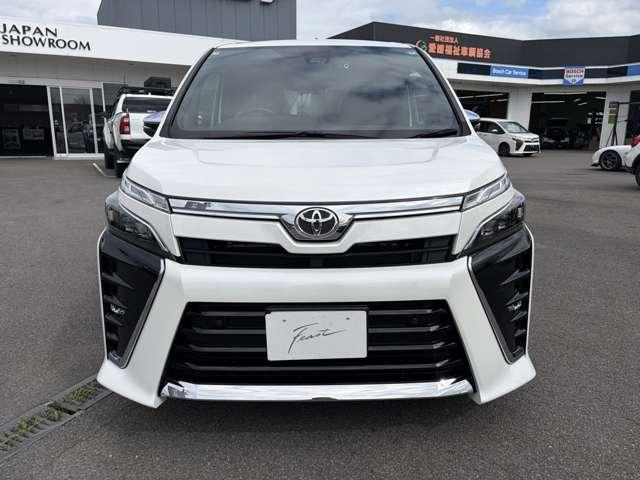 ヴォクシー2.0 ZS 煌III