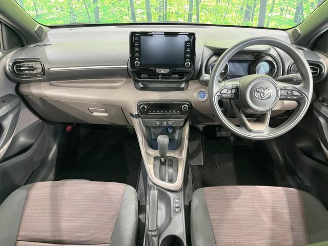 ヤリス1.5 ハイブリッド G